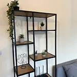 아파트 Pine Tree - Charming 반스코