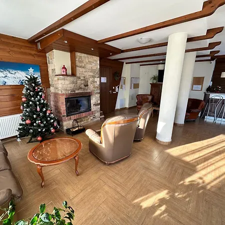 Pine Tree - Charming Apartamento Bansko